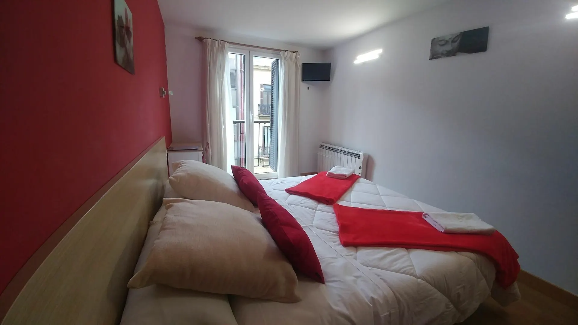 Pension Joakina San Sebastian 3*,  Spain