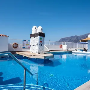 https://vigilia-park-puerto-de-santiago.tenerifehoteles.net